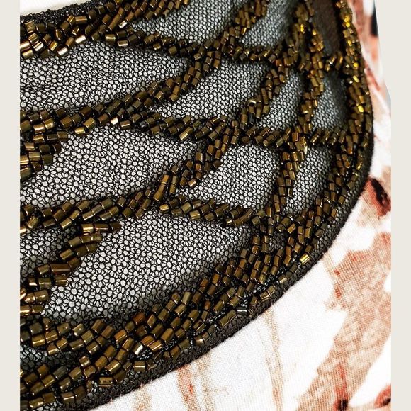 Dana Buchman Beaded Accent Top NWOT - Picture 2 of 8